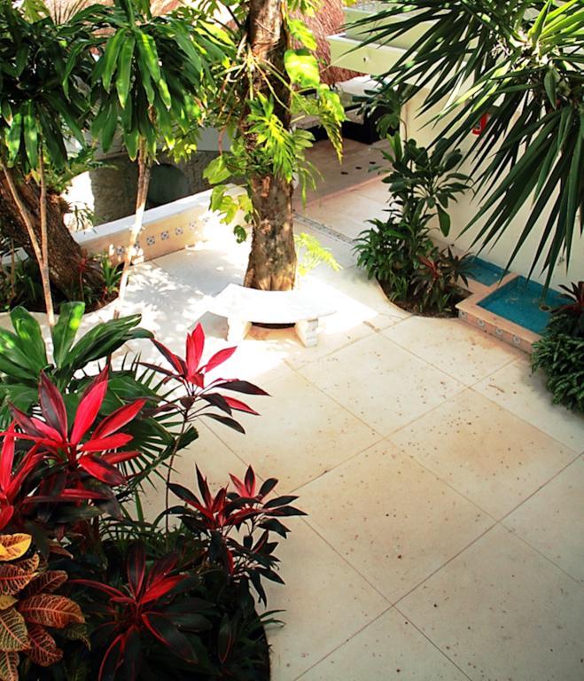 Tropical Casablanca Party Zone Hotel Playa del Carmen Exterior foto
