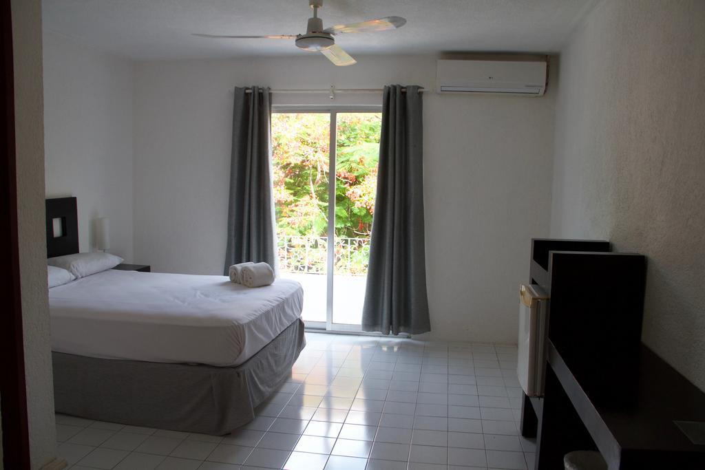 Tropical Casablanca Party Zone Hotel Playa del Carmen Exterior foto